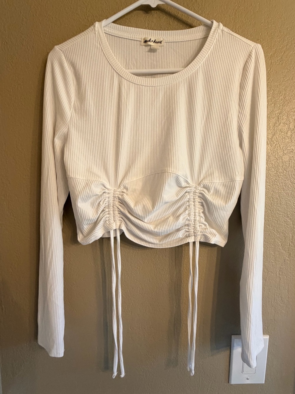 Derek Heart white Ribbed Cinch-Front Long Sleeve crop Top